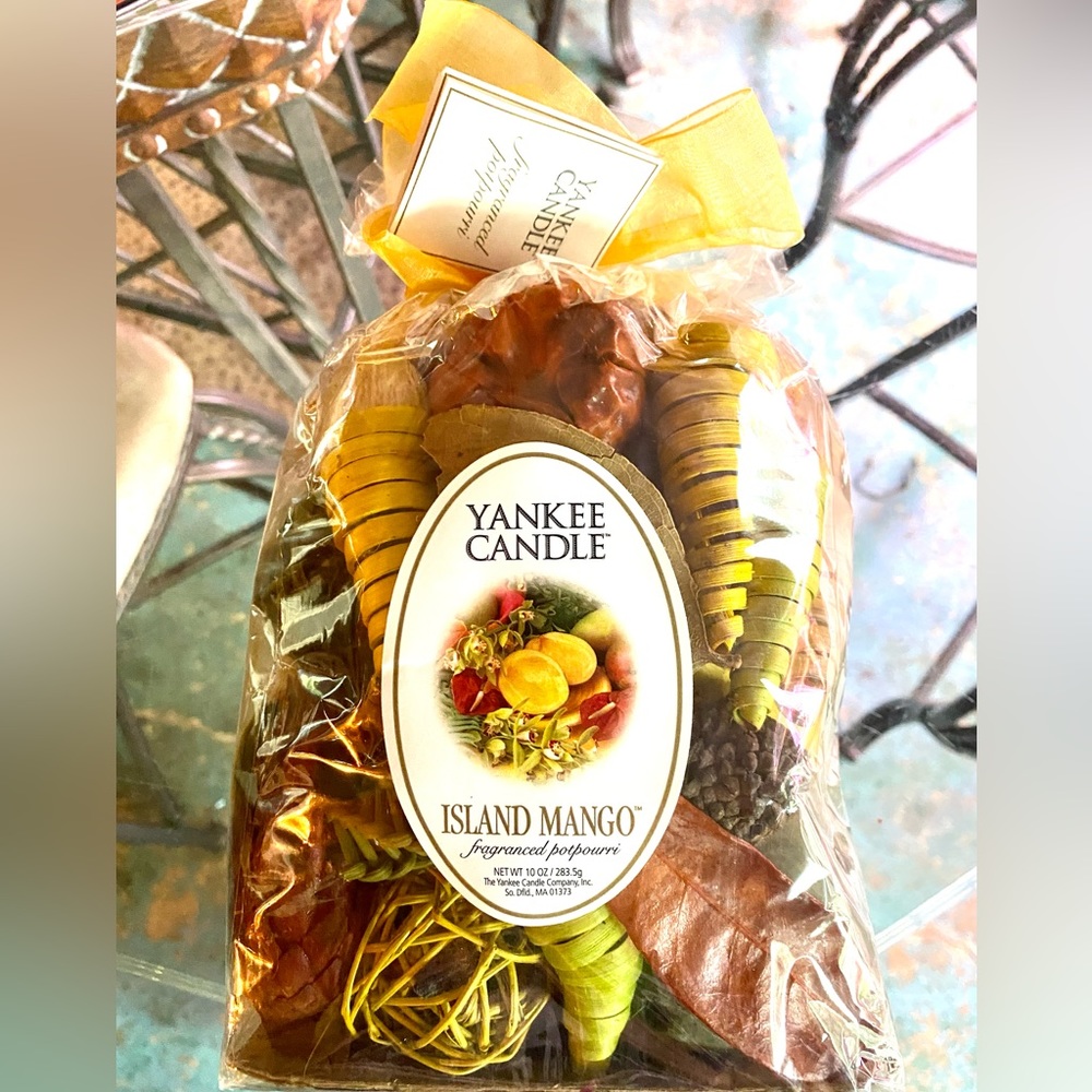 Yankee Candle Island Mango Potpourri - NEW